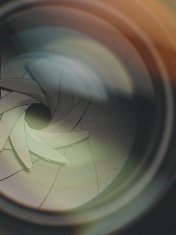 professional-camera-lens-zooming-in-and-out
